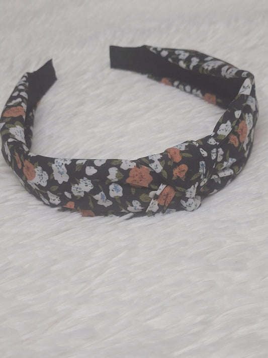 Knot headband