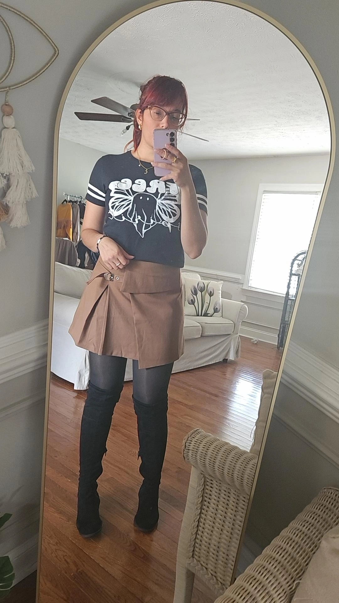 Mini brown skirt